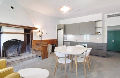 Carlazzo Complejo | Workation Castle: Casa Galbiga