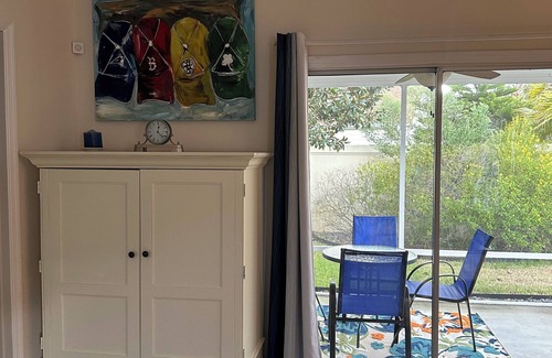 The Villages Villa | WOW CLOSED IN COURTYARD VILLA, GOLF CART, 2 BEDROOMS AND WALK TO 5 LOCAL POOLS.