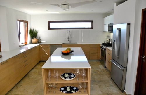 Pelican Key Villa | ¡GUAUU! ¡GUAUU! ¡GUAUU!, NUEVA VILLA LIBRE` impresionante por dentro y por fuera!