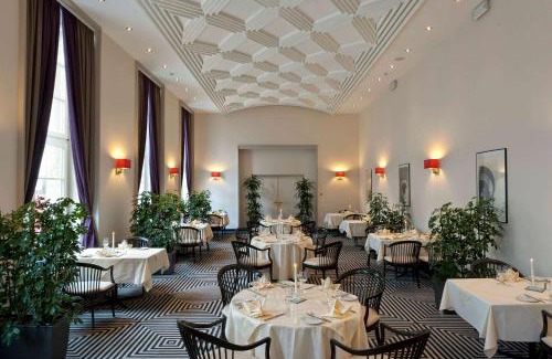 Altstadt Hotel | Wyndham Duisburger Hof