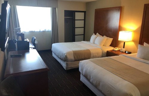 Medicine Hat Hotel | Wyndham Garden Medicine Hat Conference Center