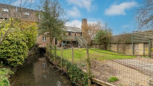 Malmesbury Casa | Wynyard Mill