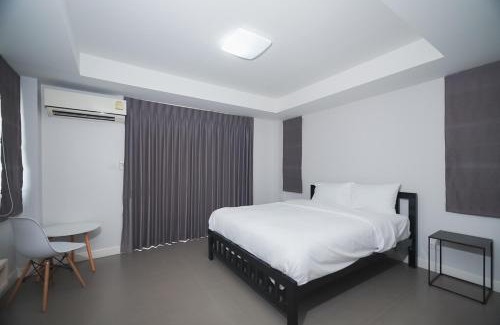 Wang Burapha Phirom Apartamento | XX Mitr Inn Mrt Samyot Station - The Grand Palace