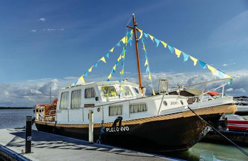 Uniescie Alquiler De Eote | Yacht Hotel - Boat - pedal boat, motorboat FREE