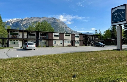 Canmore Condominio | Yam 21 - Upper Studio with King