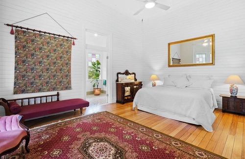 Cudgera Creek Otro | Yarrum Downs House - Luxury Farmstay - 5 min to beach