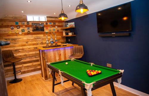 Crawley City Centre Casa | Ye Olde Cottage