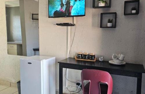 Makhado Casa | Yello Guest House and Spa