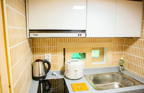 Tojungdo Casa | Yesan Deoksan Charcoal Land Pension