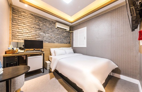 Wonhyoro-dong Hotel | Yongsan Sharp Hotel
