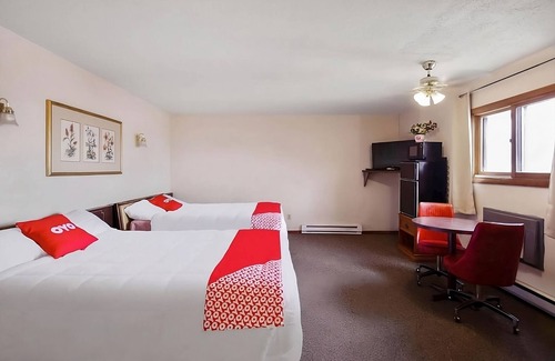 Cheyenne Wells Casa | You Found It! 3 Great Units, Pet-Friendly, Near Medicine Arrow Park