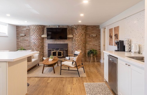 Amherstburg Casa | Your Amherstburg Oasis