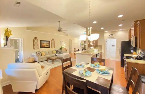 Fuquay-Varina Casa | "Your Cup of Tea", Spacious Three Bedroom
