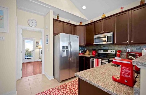 Surf City Casa | Your family will be close to everything when you stay at this centrally-located beach oasis