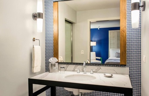 San Diego Hotel | Your Gateway to San Diego's Delights! Unit w/ Kitchen, Pool, Tennis Court!