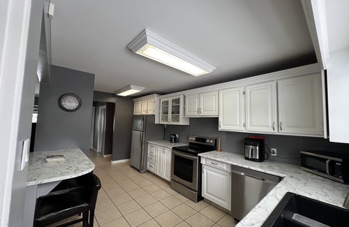 Brandon Casa | Your Home Away From Home