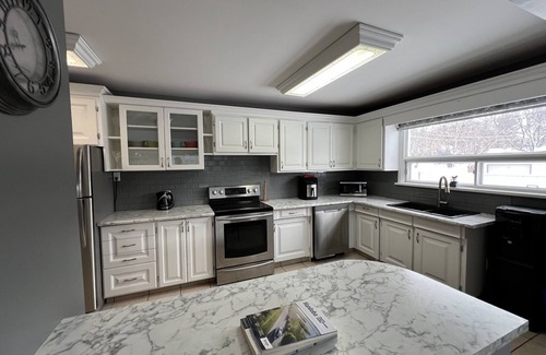 Brandon Casa | Your Home Away From Home