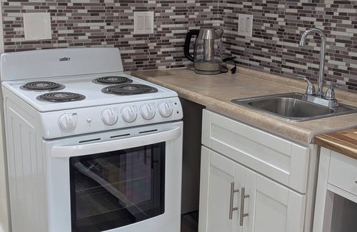 Lawndale Casa | Tu escape perfecto en Lawndale: Acogedor y privado