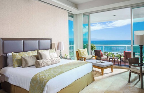 Las Jarretaderas Complejo | Your Tropical Christmas Getaway: 2 Bedroom Villa at Vidanta Grand Luxxe,