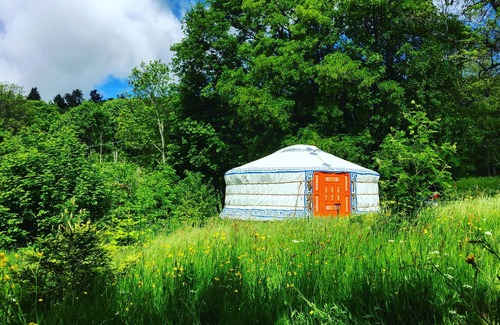 Saint-Antheme Alquiler De RV | Yurt-Baño privado-Vista a la Montana-4 places