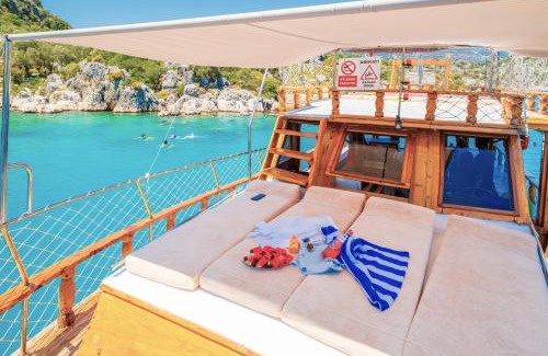 Demre Alquiler De Eote | YourTourKey Gulet's