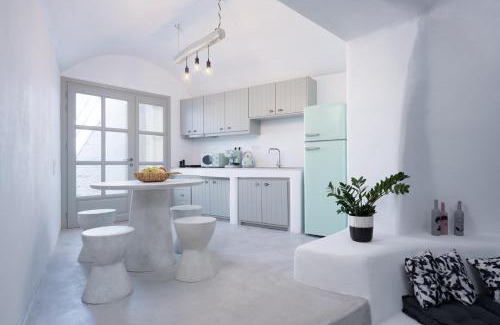 Megalochori Apartamento | Yposkafon Concept Two-Bedroom Villa with Private Jacuzzi and Hamam