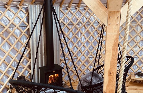 Selfoss Alquiler De RV | Yurt Freya is a traditional Mongolian yurt with a little extra.