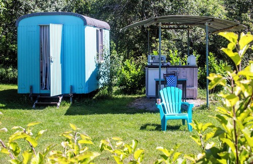 Arbigny-sous-Varennes Alquiler De RV | YURT de Arbigny romantic overnight stay in a Mongolian tent