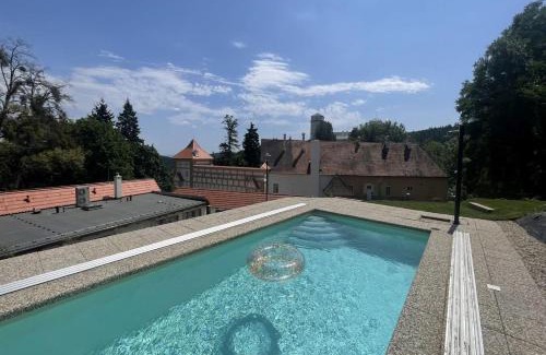 Racice-Pistovice Apartamento | Zámek Castle Račice - Předzámčí Forecastle