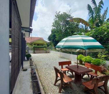 Kampung Kubang Tangga Casa | Zahani Homestay