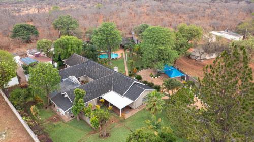 Victoria Falls Villa | Zambezi Family Lodge