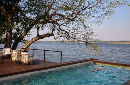 Chiawa Cabina | Zambezi Grande Private Game Experience