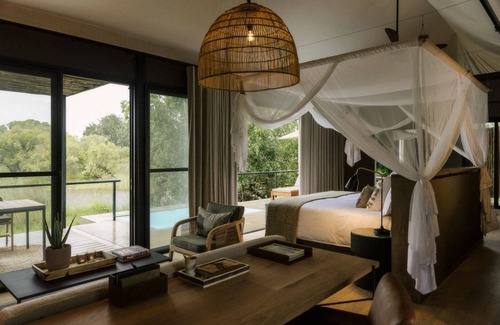 Matabeleland North Cabina | Zambezi Sands By Batoka