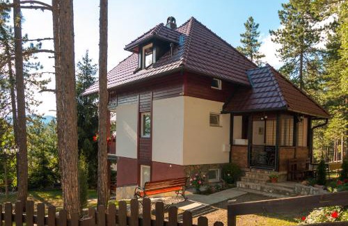 Bajina Basta Cabina | Zavicaj Zaovine2