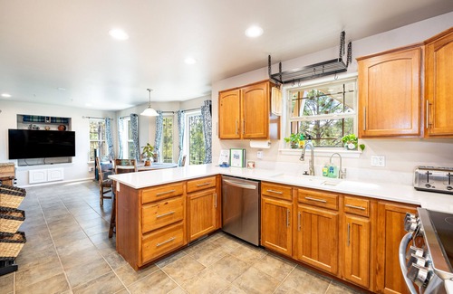 Ponderosa Trails Casa | Zen Abode - Flagstaff - Central AC - Park & Trails!, Zen Abode - Incredible location in Flagstaff!