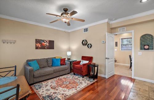 St. Petersburg Apartamento | Zen Oasis Chic 1Bd Steps to DTSP