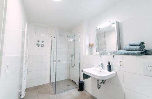 Metzingen Apartamento | ZENtrahome - Zentral Outlet Business SmartTV Balkon