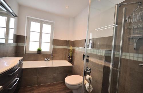 Braunschweig City Center Apartamento | Zentral, am Park mit Parkplatz