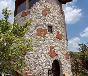 Bernal Hotel | Zidada Hotel and Chalets