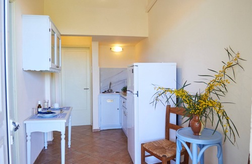 Limnos Casa | Zorbas Volissos Apartments Chios