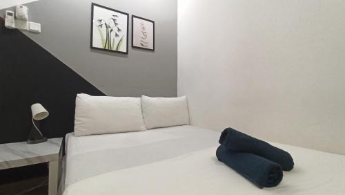 Bandar Kota Bharu Apartamento | Zulanie Suite Troika Residence, SPACIOUS AND COZY WITH POOL, Free Wifi & Netflix in Golden Triangle of Kota Bharu