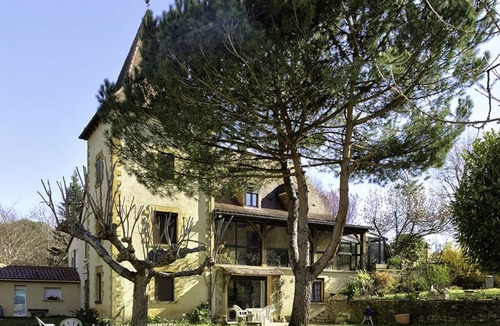 Sarlat-la-Caneda Apartamento | 5 minutes from Sarlat. Country apartment for 4 to 5 people