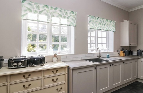 Dalton-in-Furness Cabaña | Clarence House