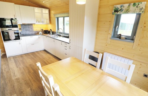 Newland Near Ulverston Cabaña | Elm Lodge