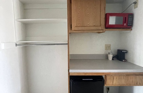 Farmington Hotel | Travelodge by Wyndham Farmington Hwy 64