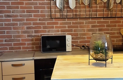 Reuilly Apartamento | Hôtel du Berry - Charming Furnished Accommodation Sauna, Hammam, Jacuzzi