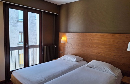 Rodez Hotel | Hôtel La Tour Maje