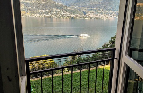Olgiasca Villa | LAGUNA BLU - Dream Villa with panoramic Jacuzzi on Lake Como