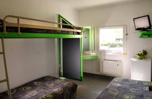 Le Coteau Hotel | Lemon Hotel Le Coteau Roanne
