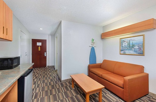 Ellendale Hotel | Microtel Inn & Suites by Wyndham Cordova/Memphis/By Wolfchas